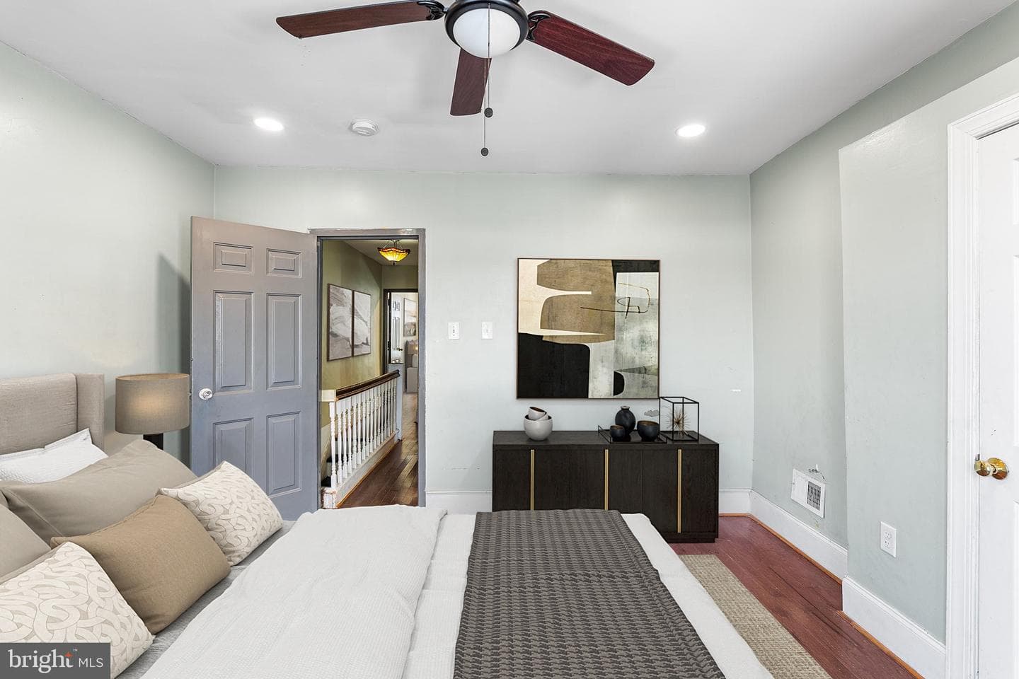5150 Ranstead Street photo 8