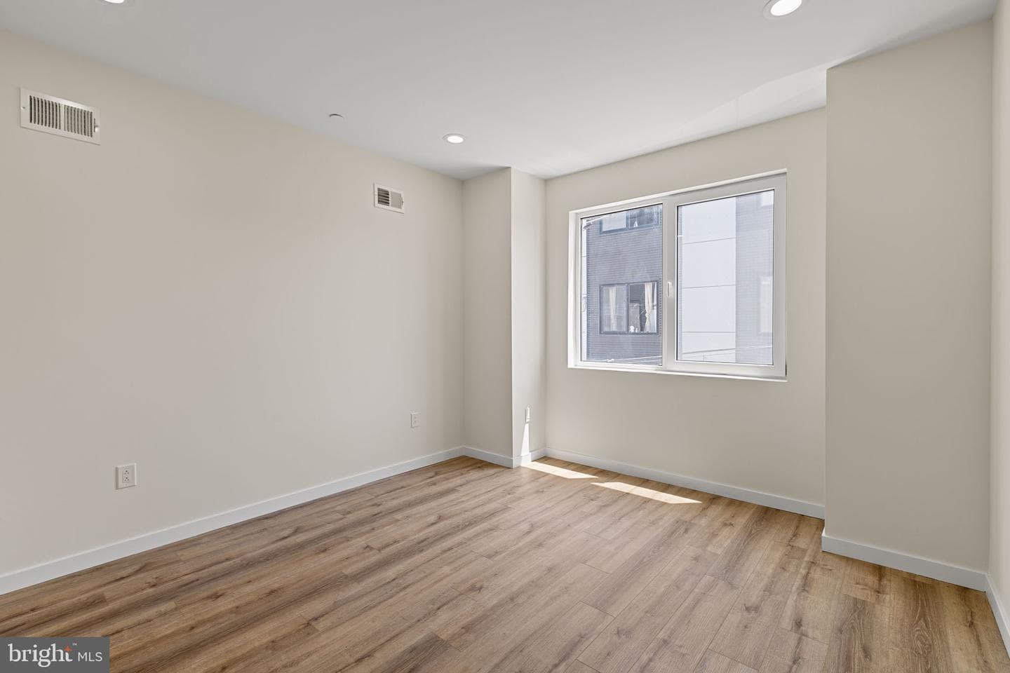 1814 N Marston Street photo 20