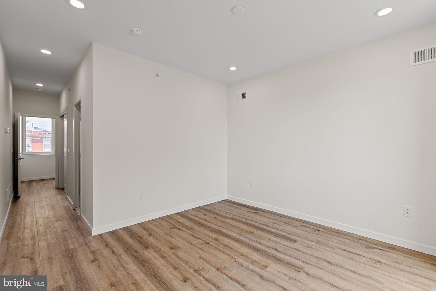 1814 N Marston Street photo 29