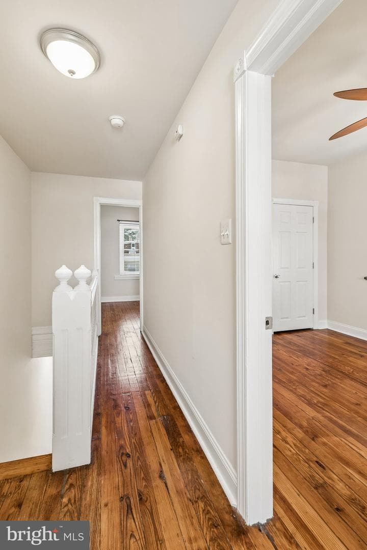 385 Conarroe Street photo 25