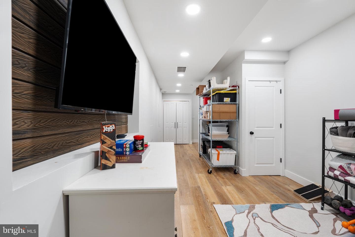 1452 N Newkirk Street photo 30