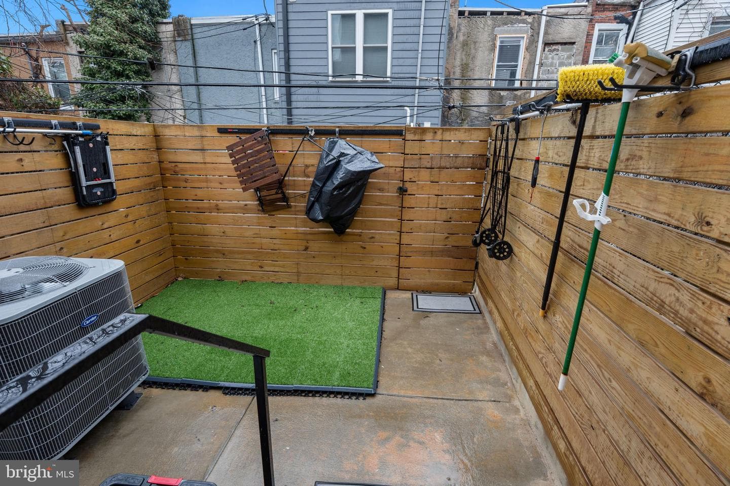 1452 N Newkirk Street photo 39