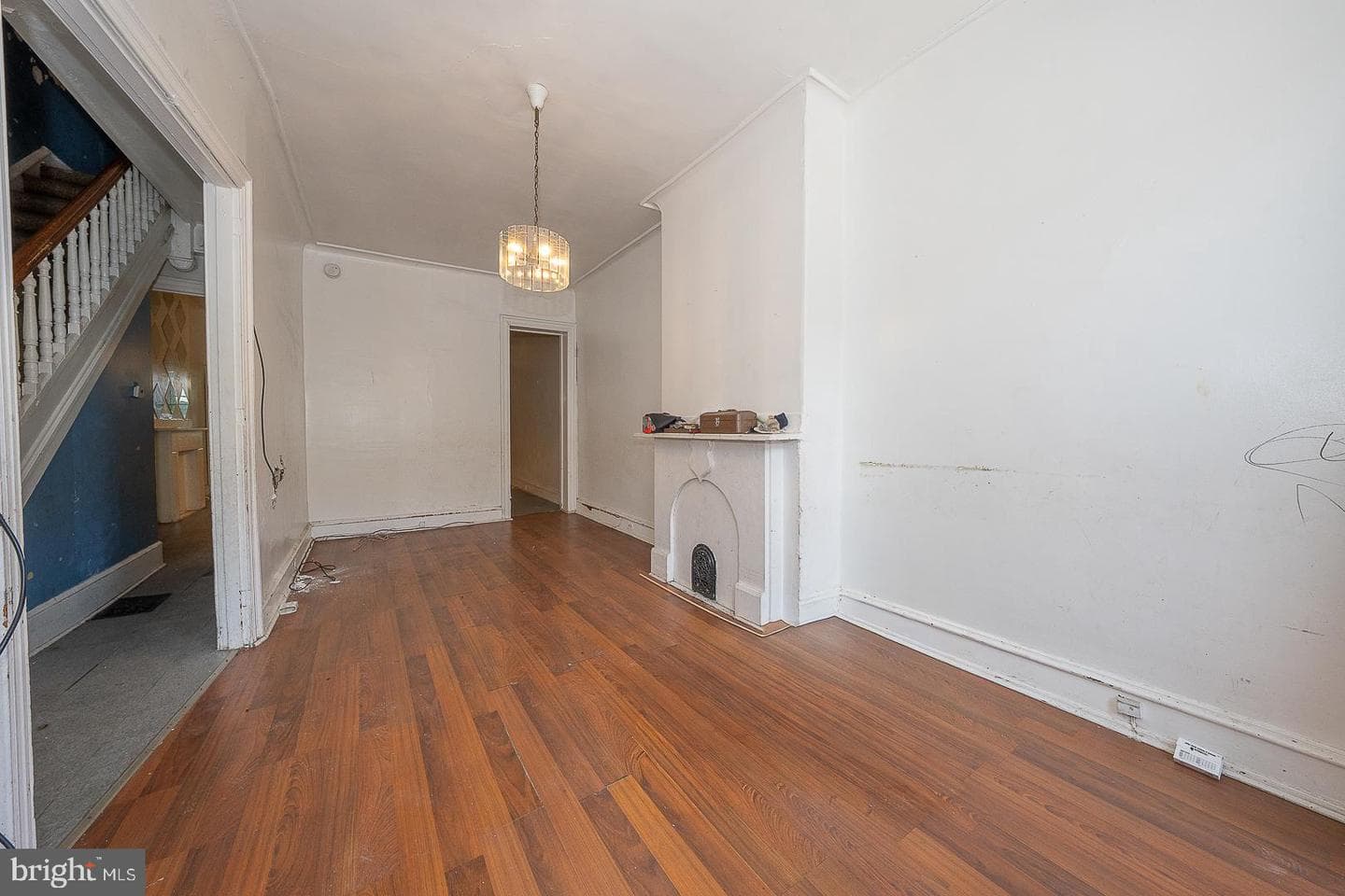 2427 W Norris Street photo 4
