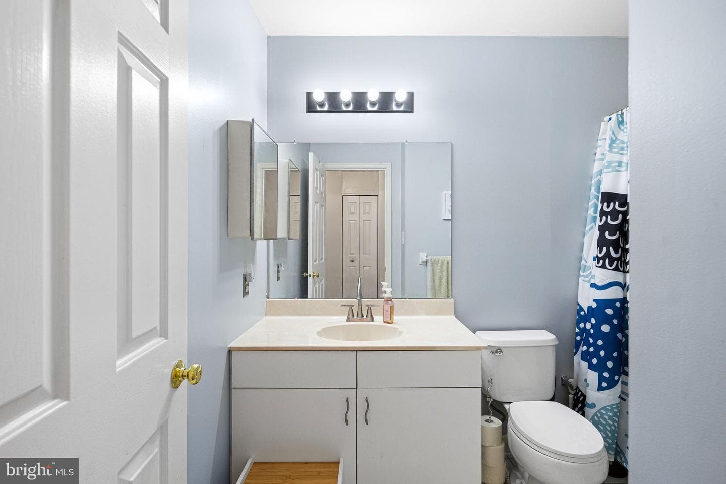 276 Ripka Street photo 25