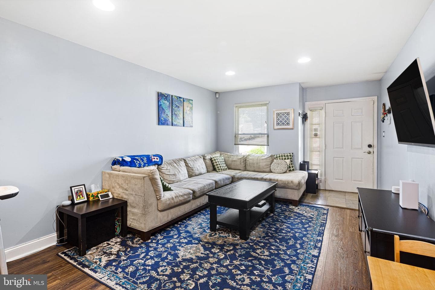 276 Ripka Street photo 5
