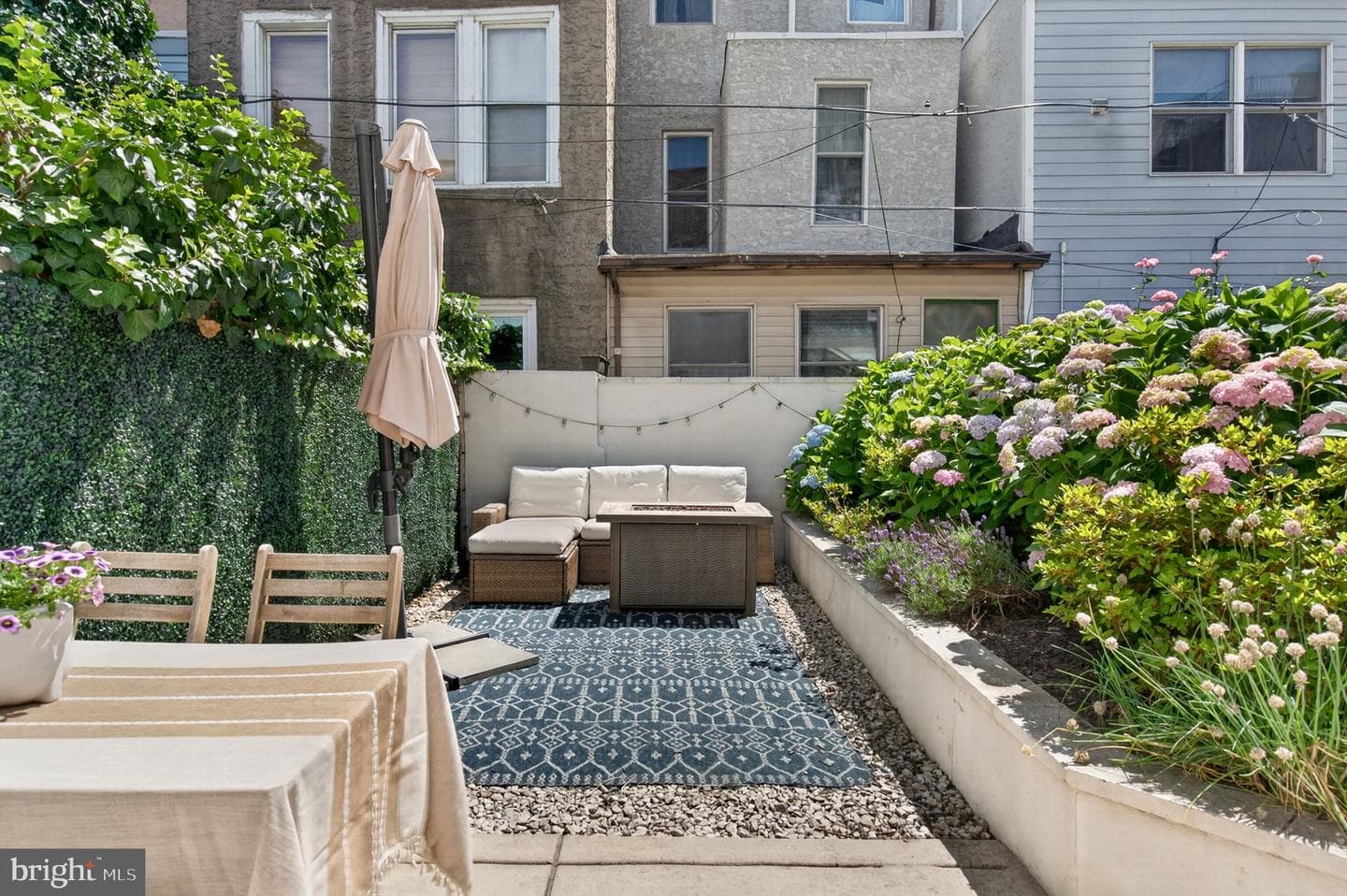 1130 Latona Street photo 9