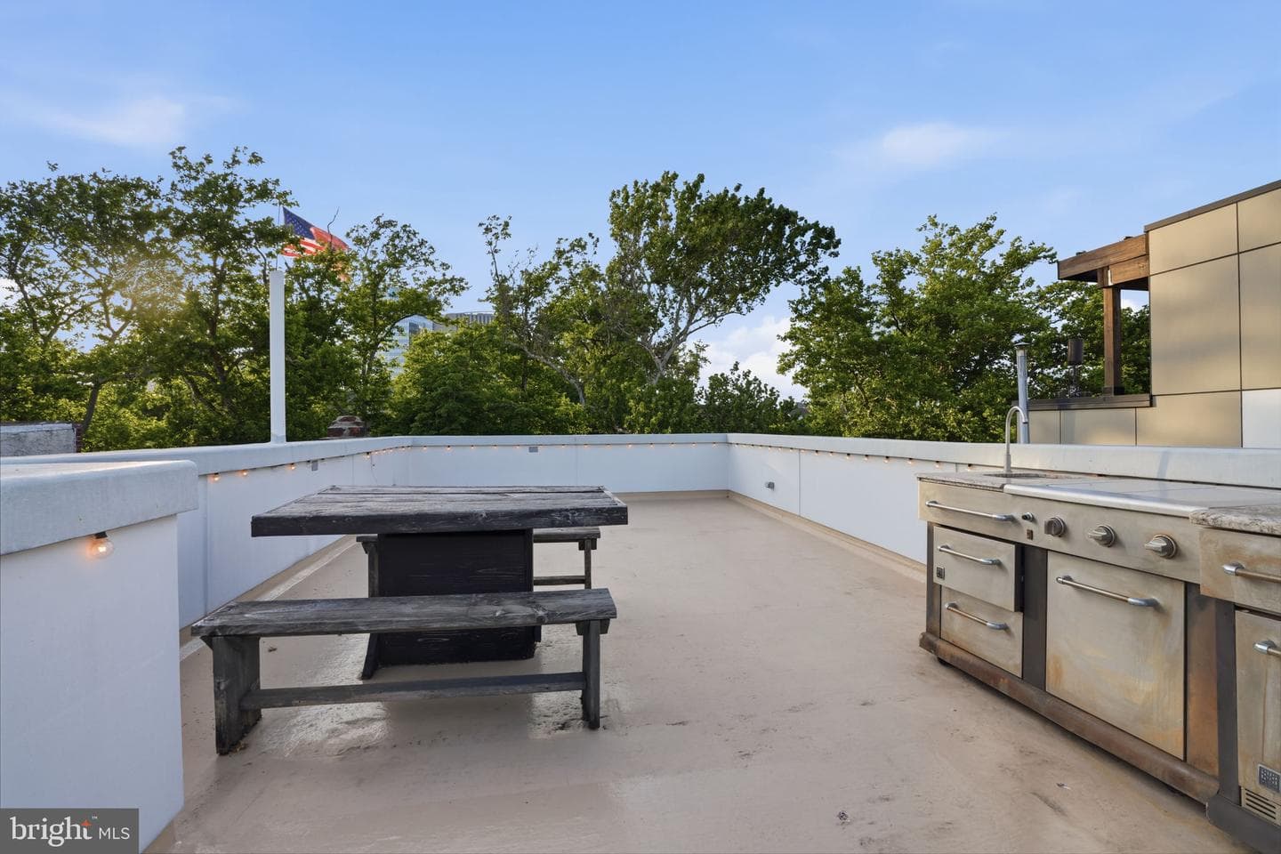 2407 Grays Ferry Avenue photo 39