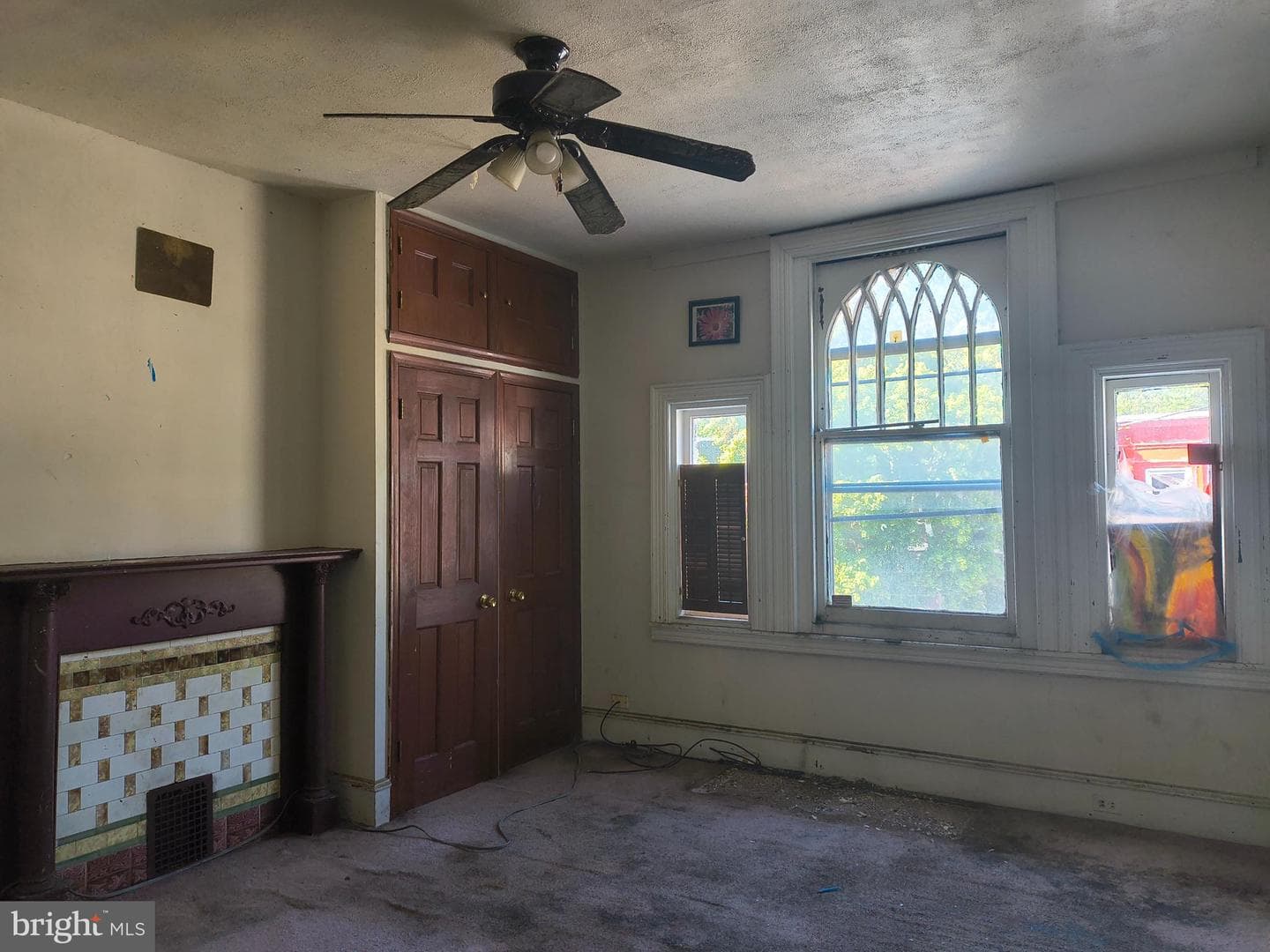 5239 Knox Street photo 3