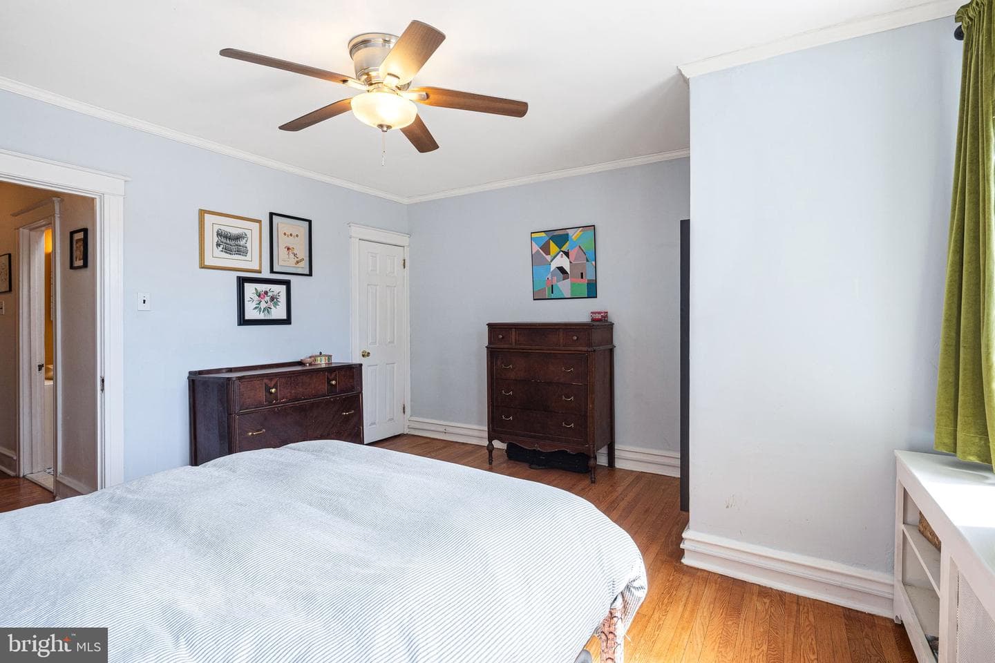 625 E Woodlawn Street photo 27