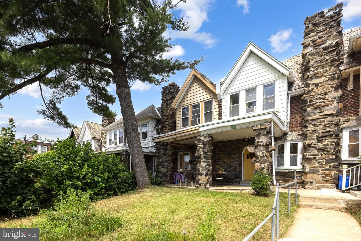 625 E Woodlawn Street photo 3