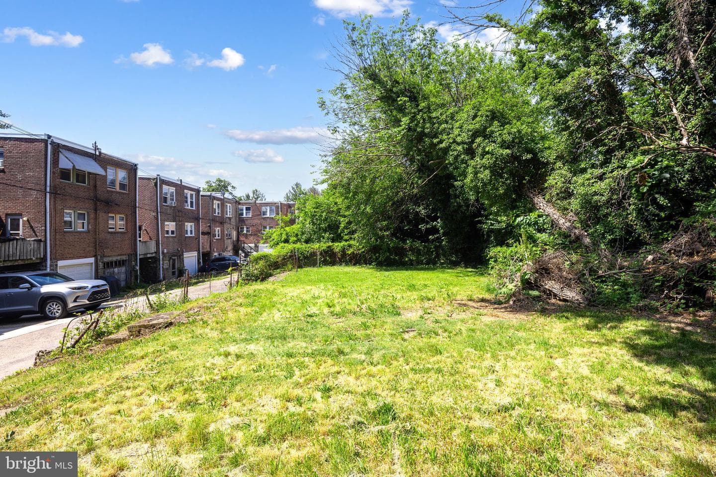 625 E Woodlawn Street photo 34