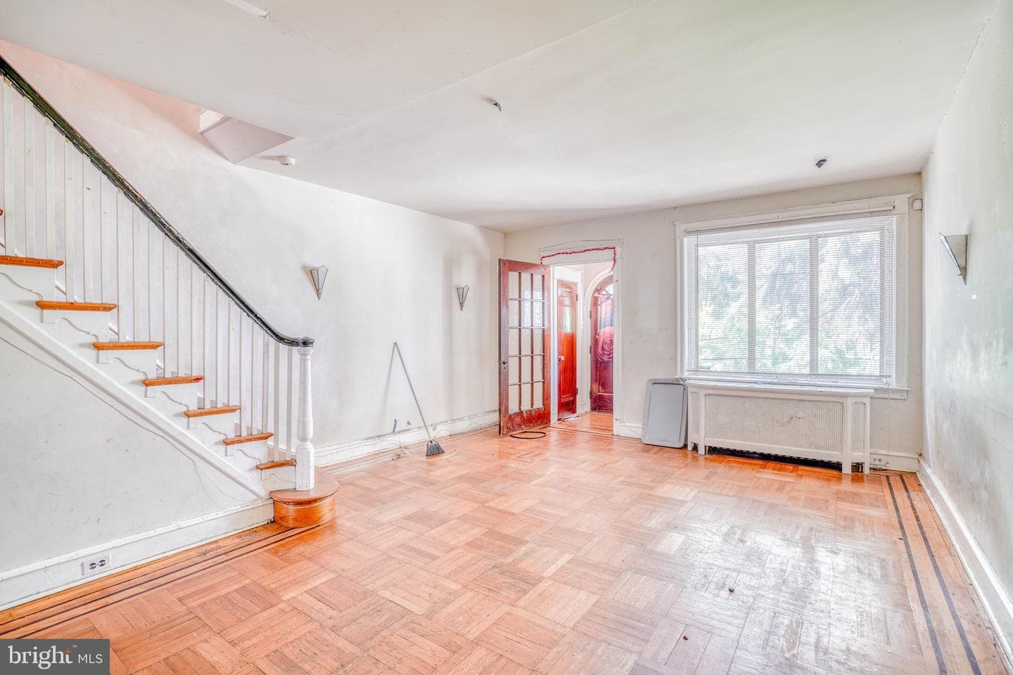 4517 Cottman Avenue photo 2