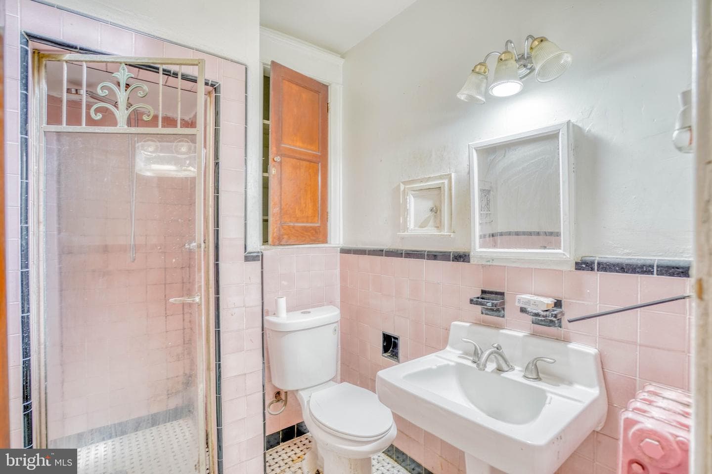 4517 Cottman Avenue photo 25