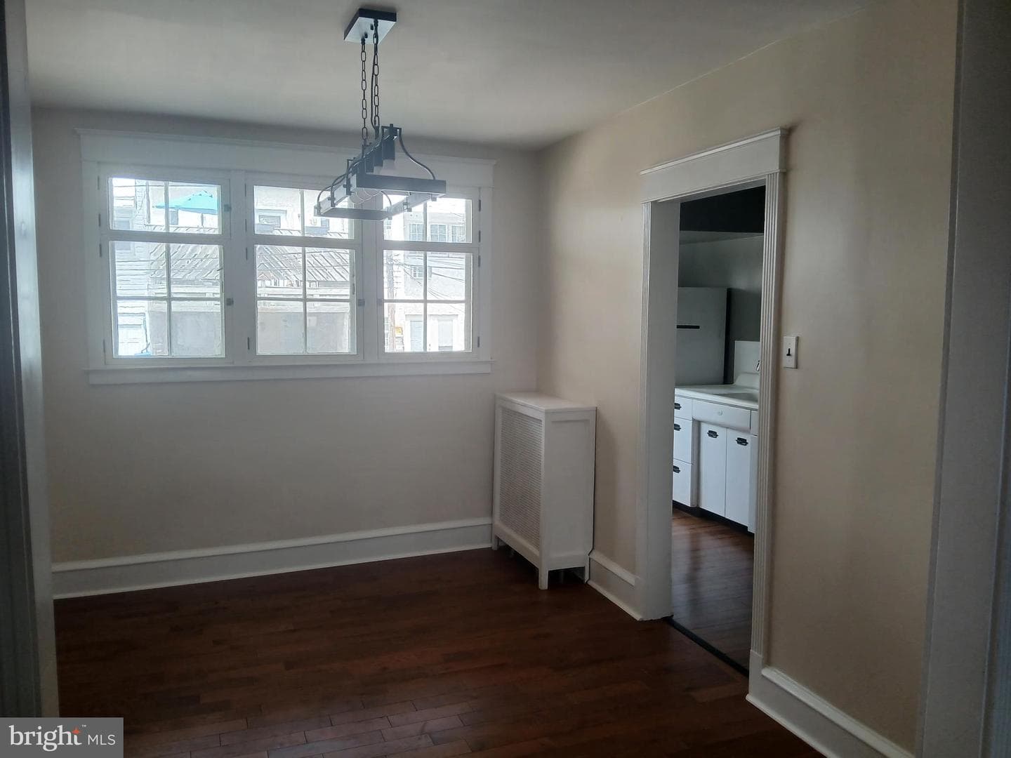 3423 Barclay Street photo 13