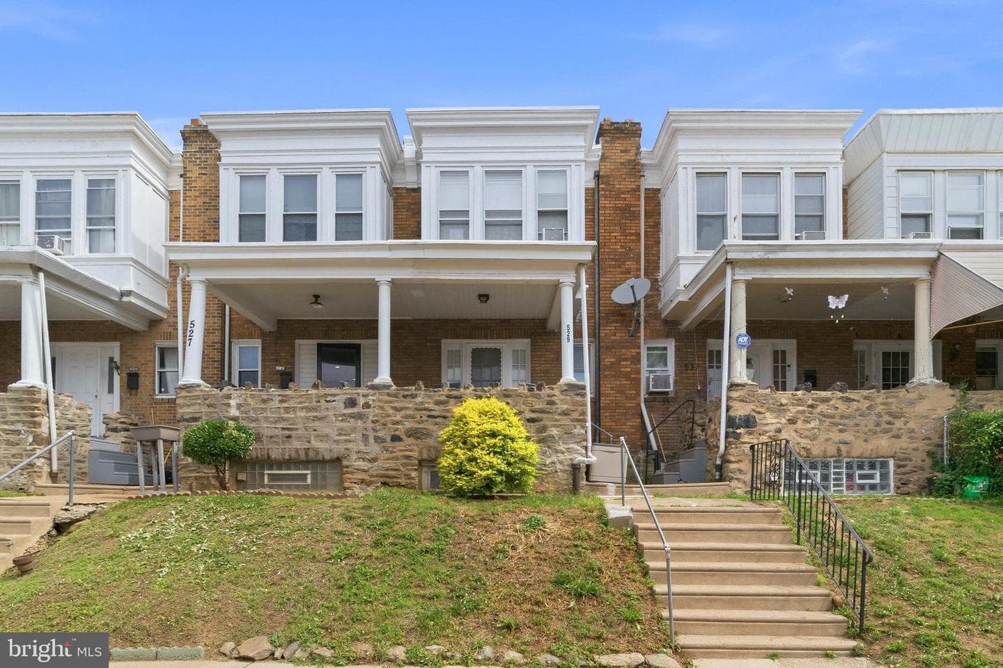 529 E Clarkson Avenue, Philadelphia