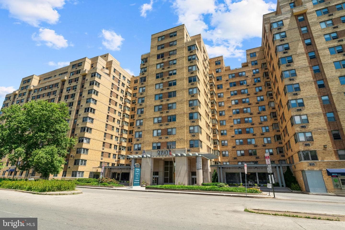 2601 Pennsylvania Avenue #106, Philadelphia