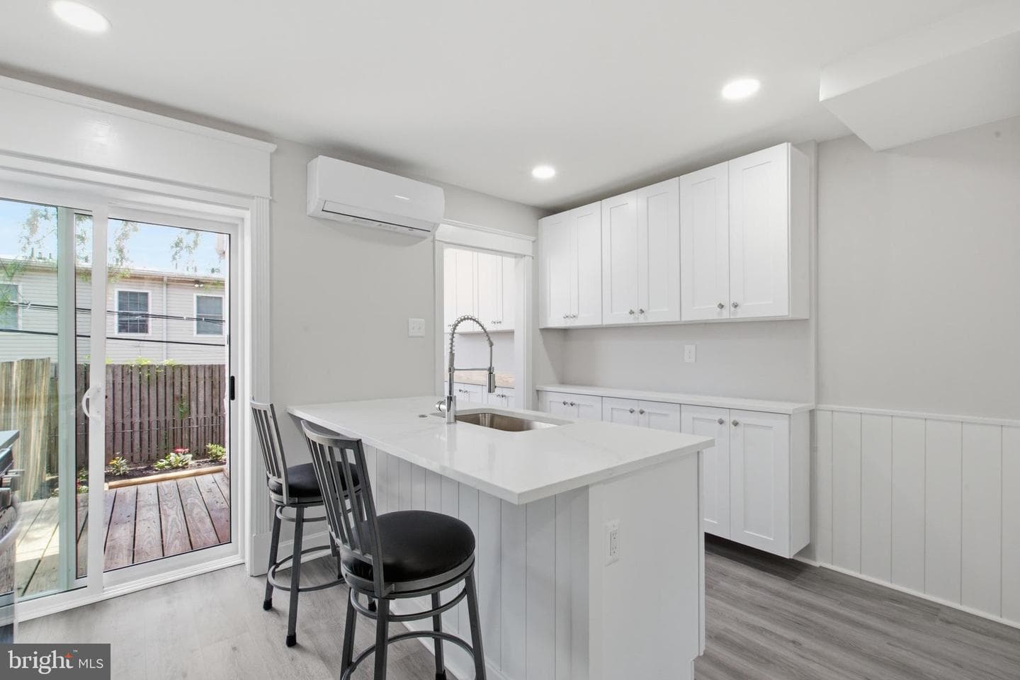 3420 Tilden Street photo 4
