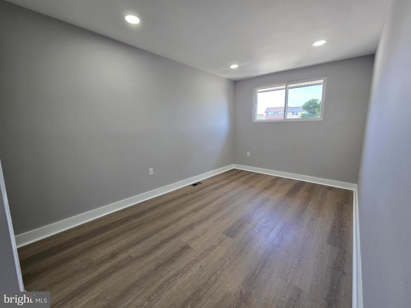 1426 Dondill Place photo 22