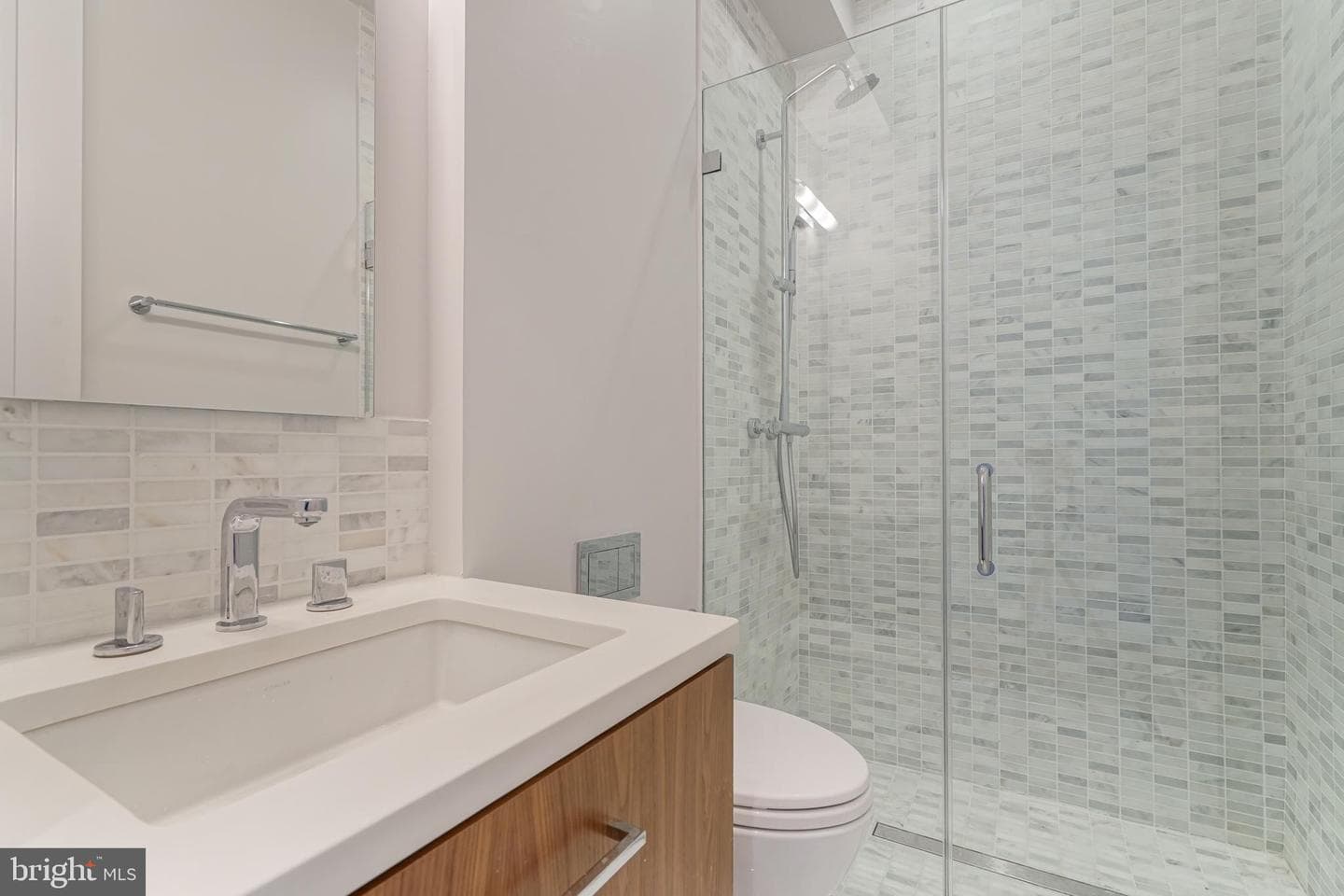 621 S 24th Street #308 photo 16