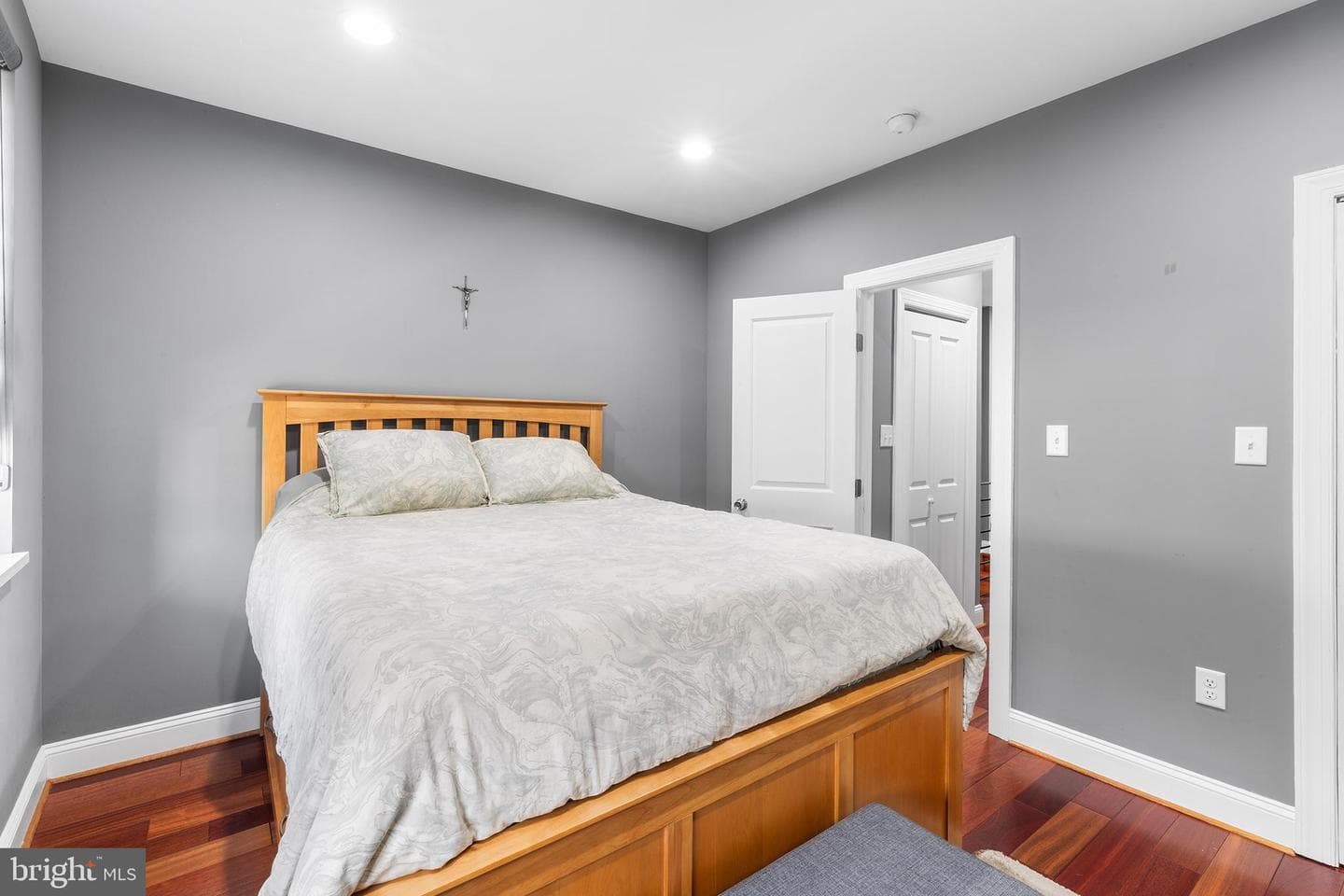 2422 S Juniper Street photo 19