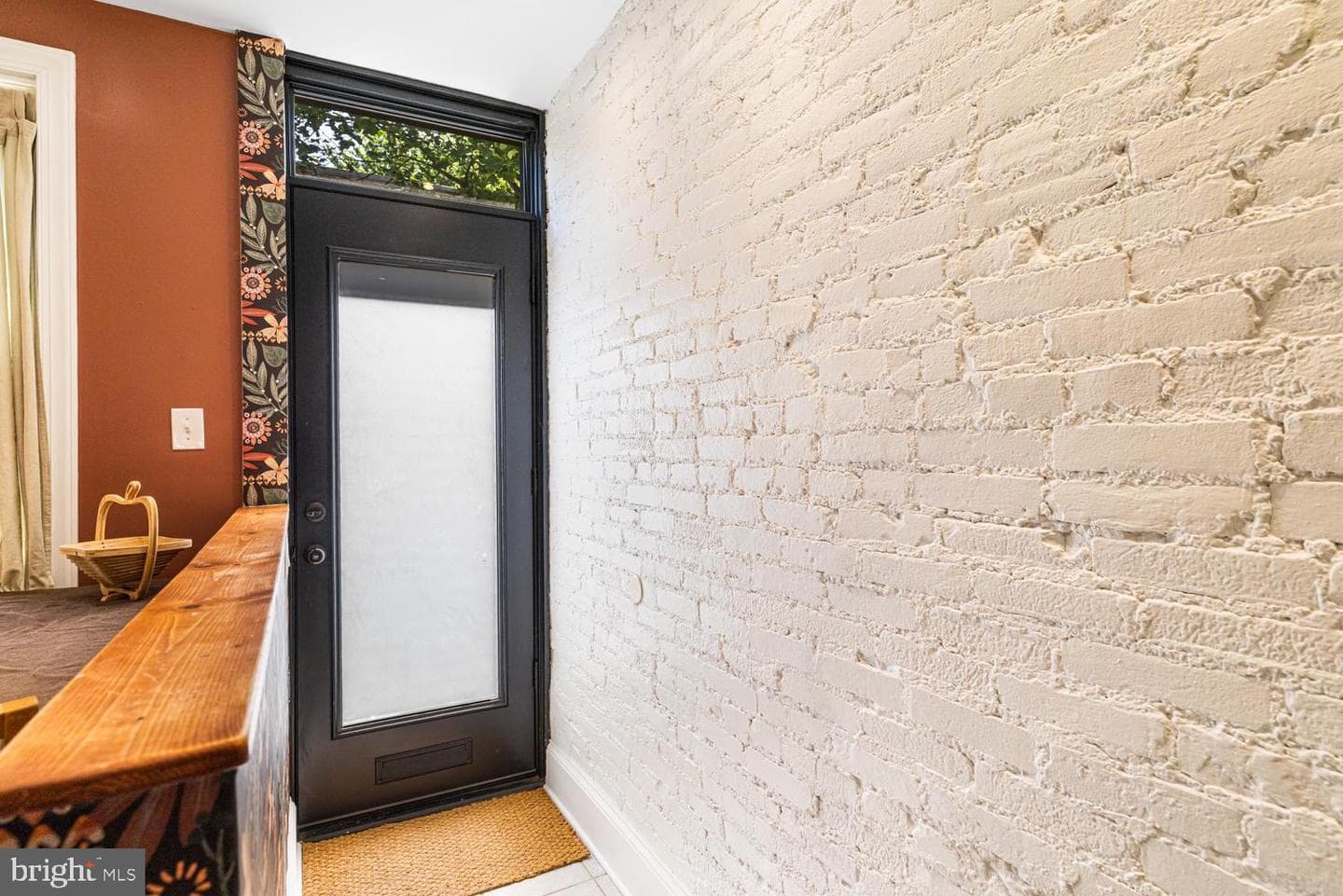2225 Pemberton Street photo 3
