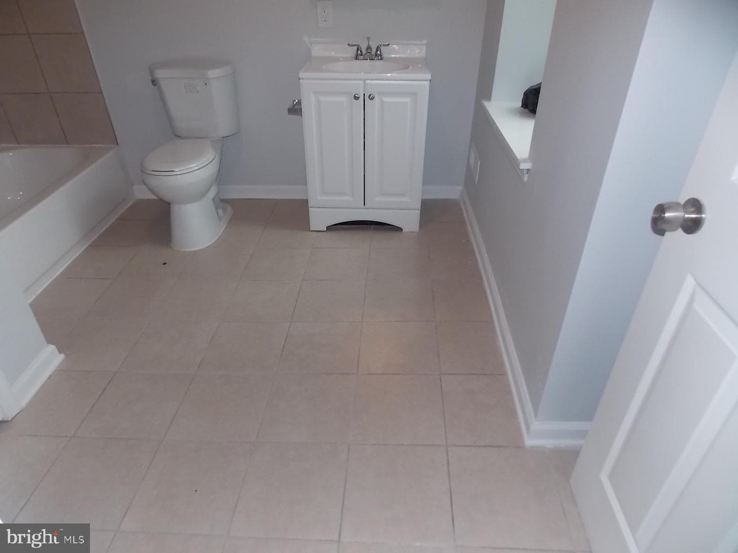 1750 N Wilton Street photo 14