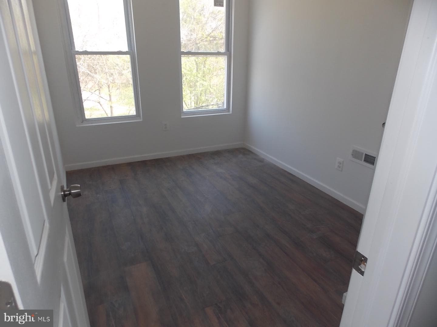 4803 Merion Avenue photo 6