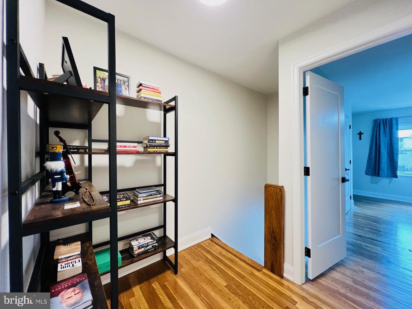 4735 Sheldon Street photo 34