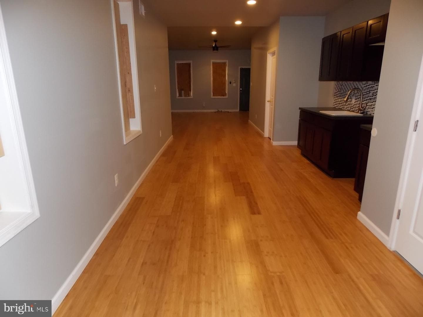 1115 W Cumberland Street photo 8