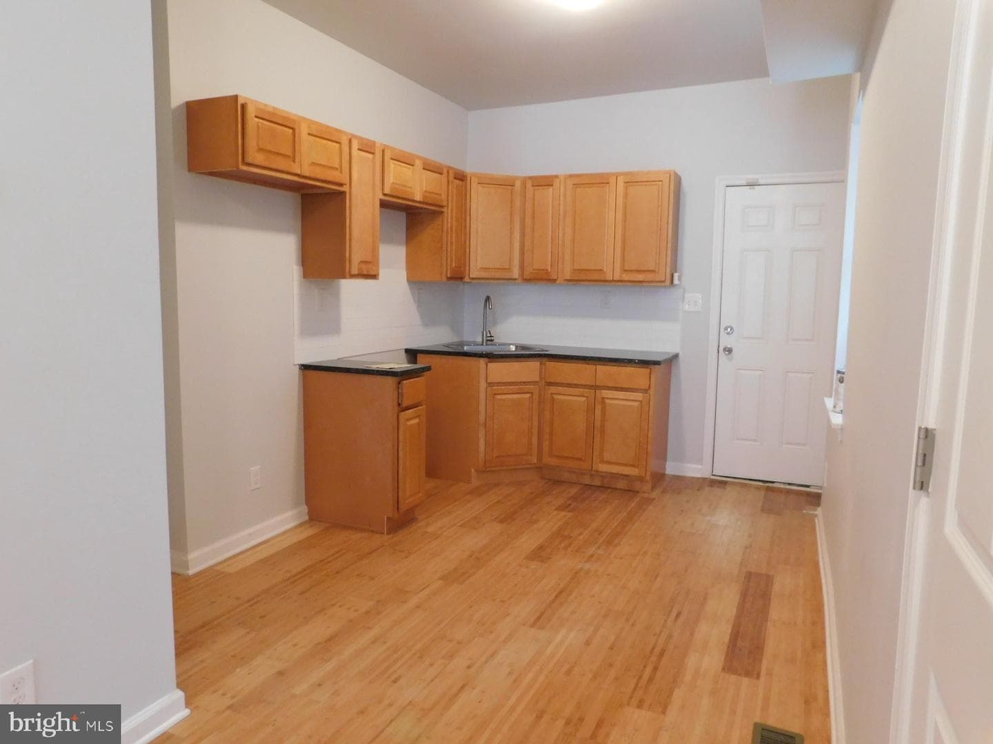 2320 N Camac Street photo 3