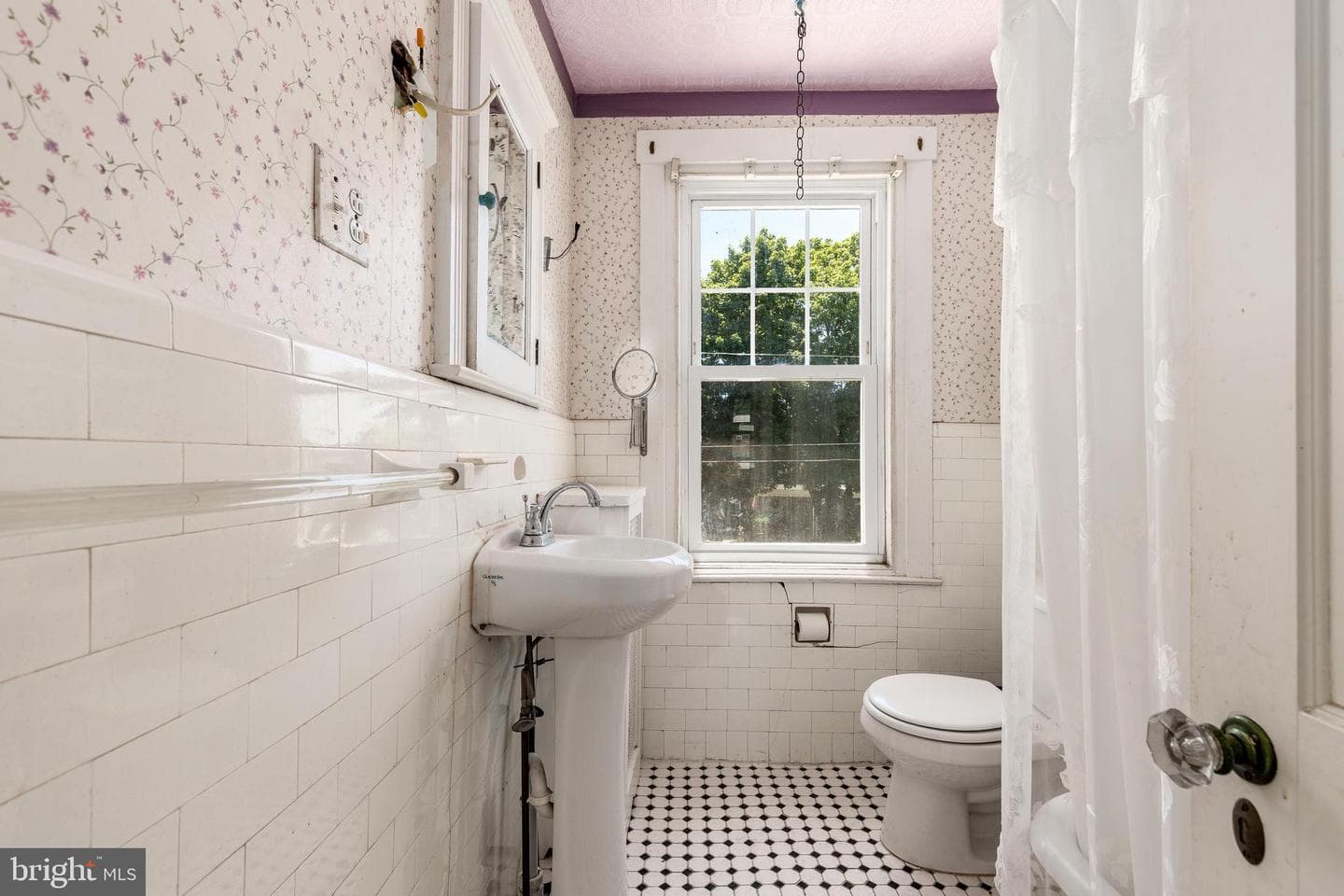 652 Rector Street photo 13
