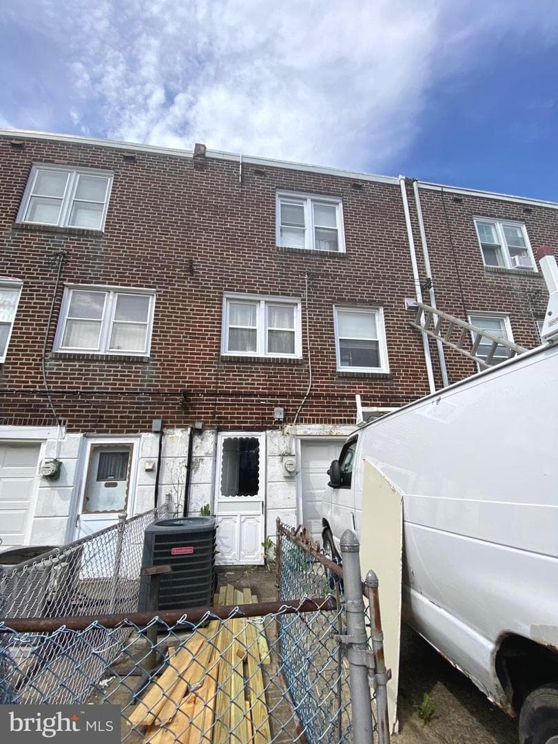 4151 Passmore Street photo 10