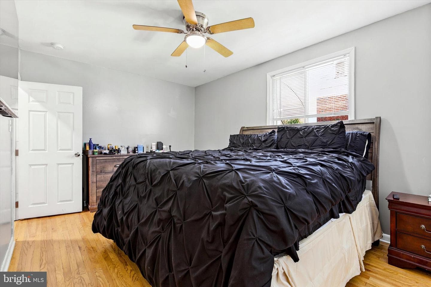 8254 Rodney Street photo 14