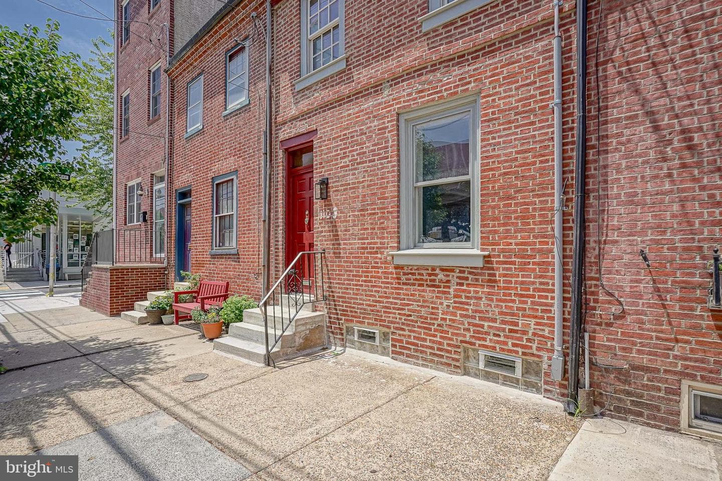 1108 S Front Street, Philadelphia