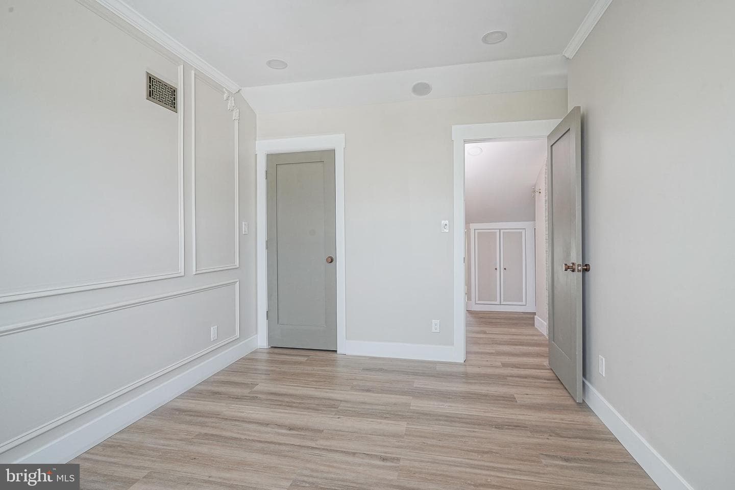 1108 S Front Street photo 29