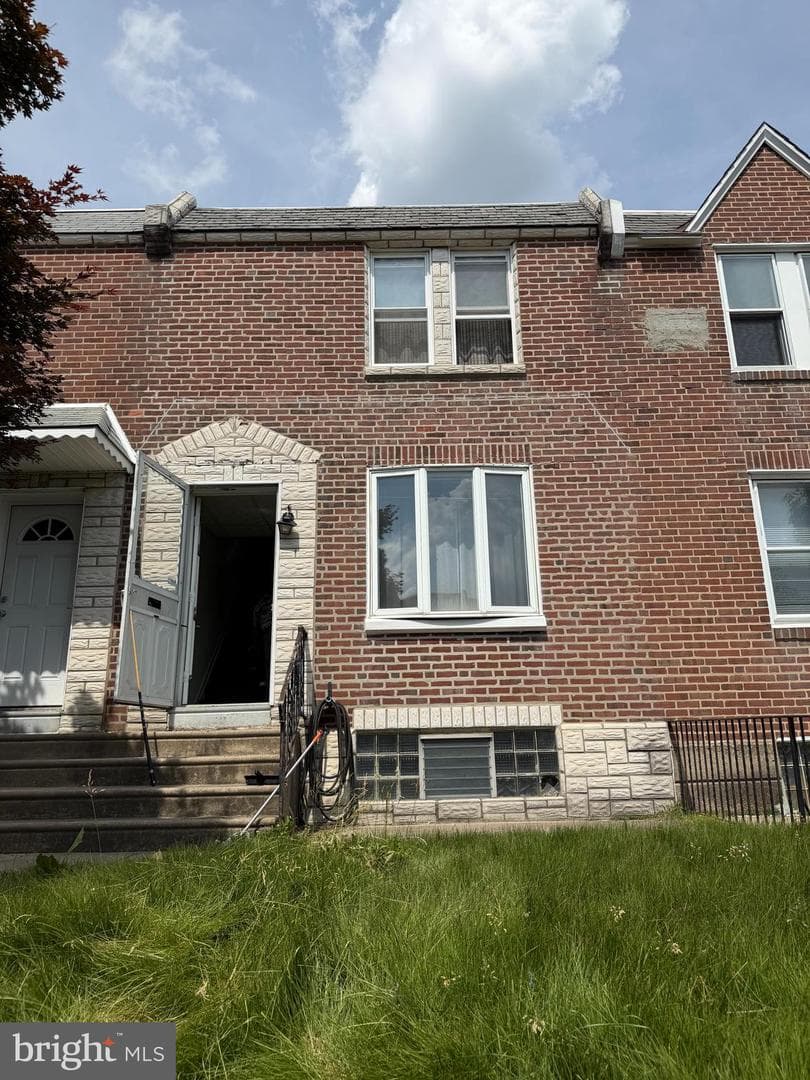 4729 Lansing Street, Philadelphia