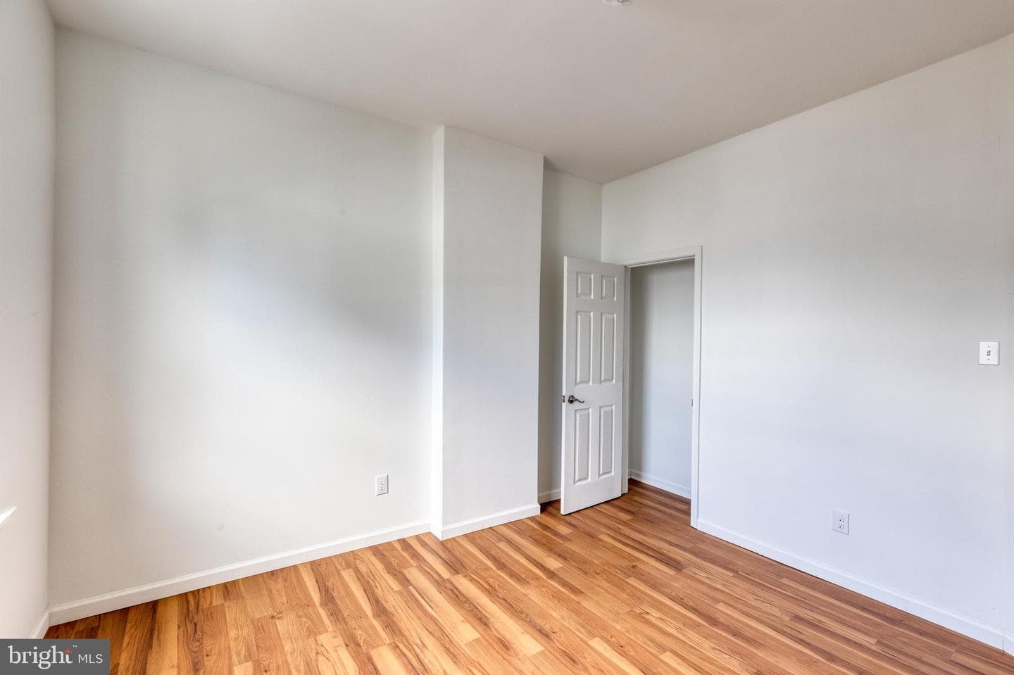 35 S Ashmead Place S photo 12