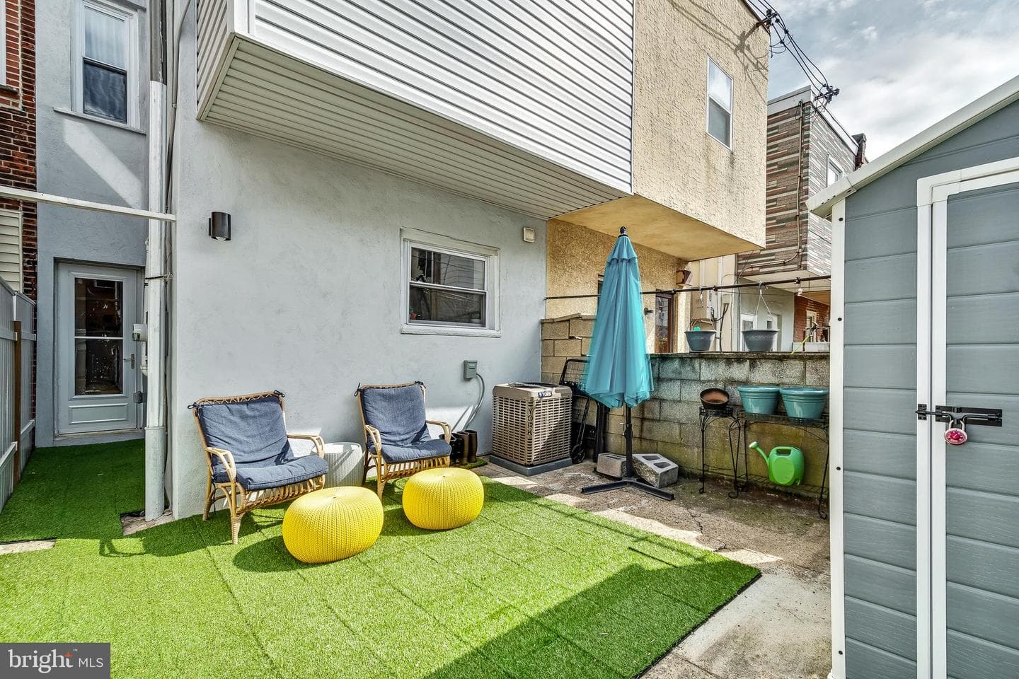 2516 S Hicks Street photo 22