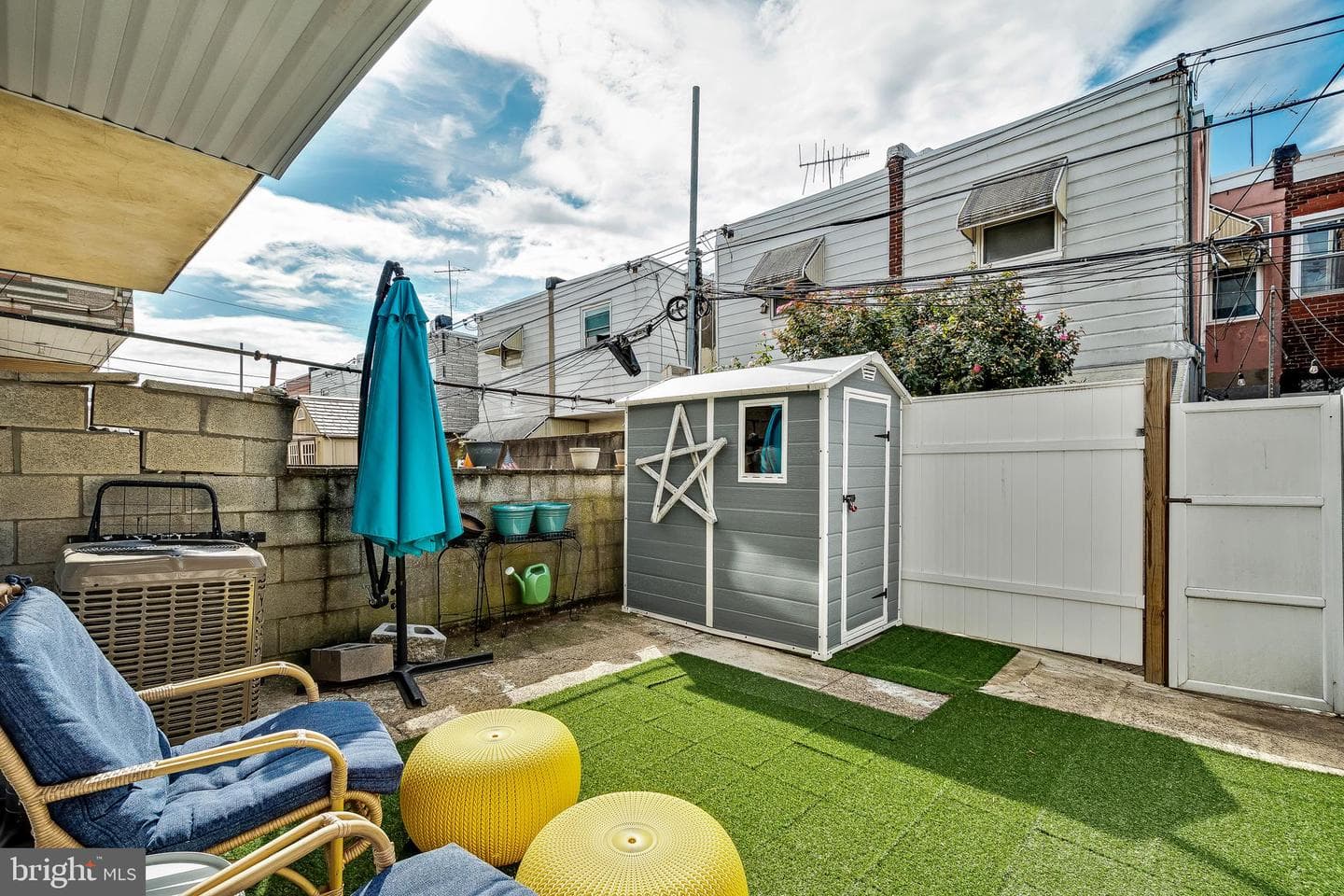 2516 S Hicks Street photo 23
