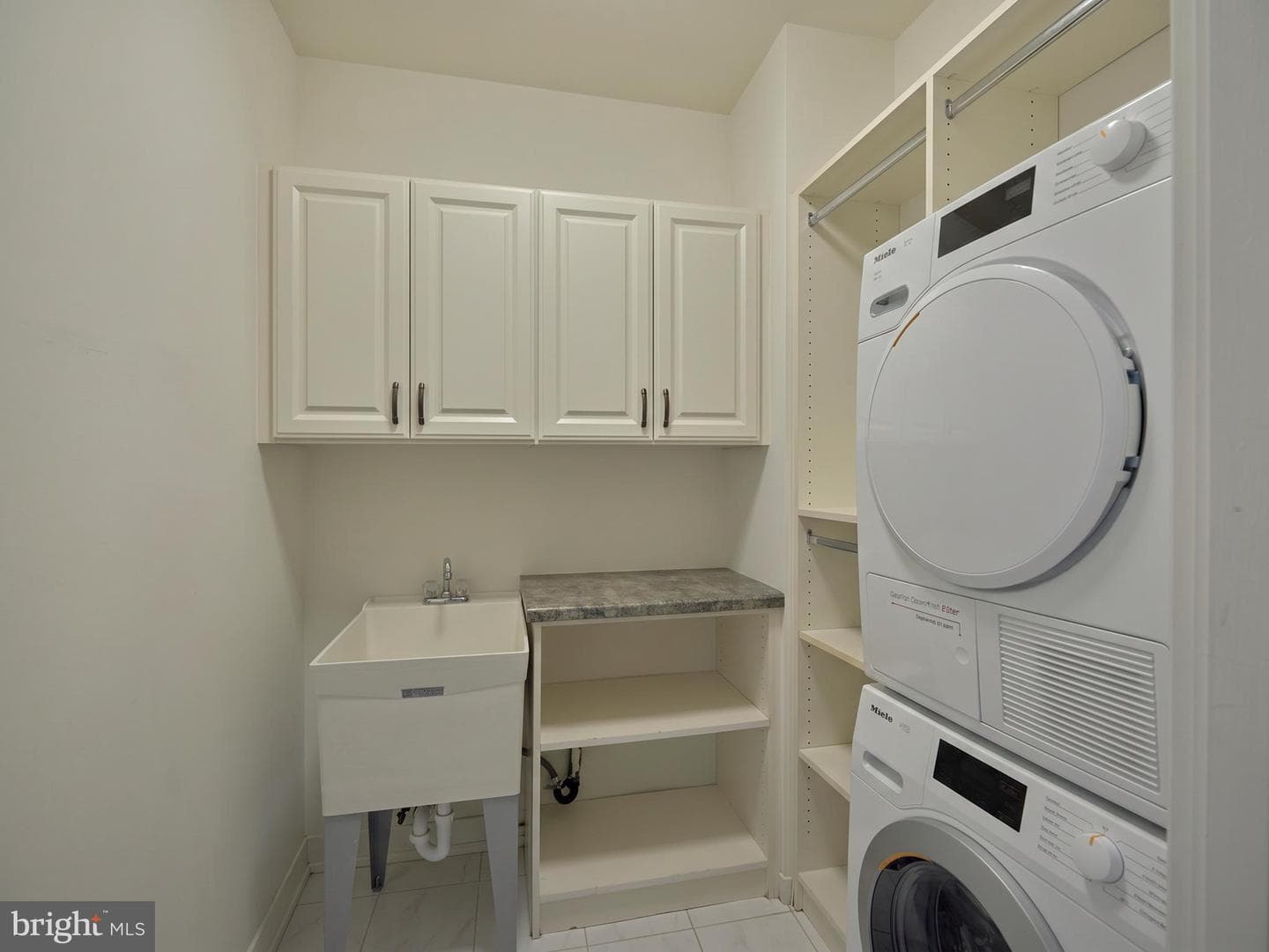 130 S 18th Street #703 photo 21