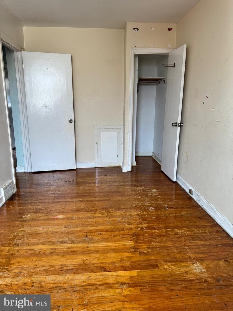 3021 Devereaux Avenue photo 7