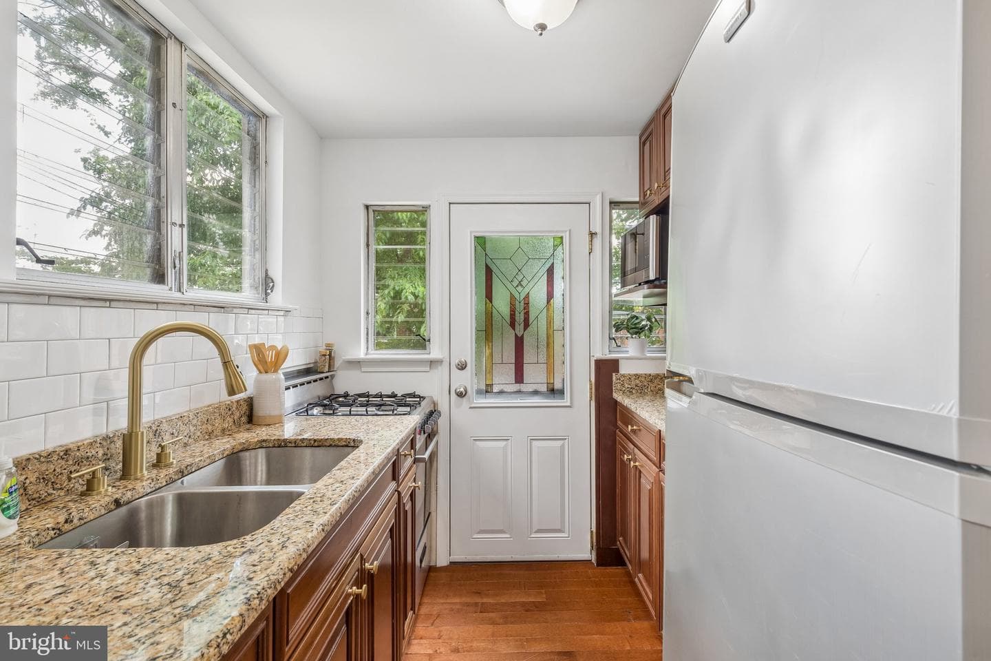3468 Tilden Street photo 10
