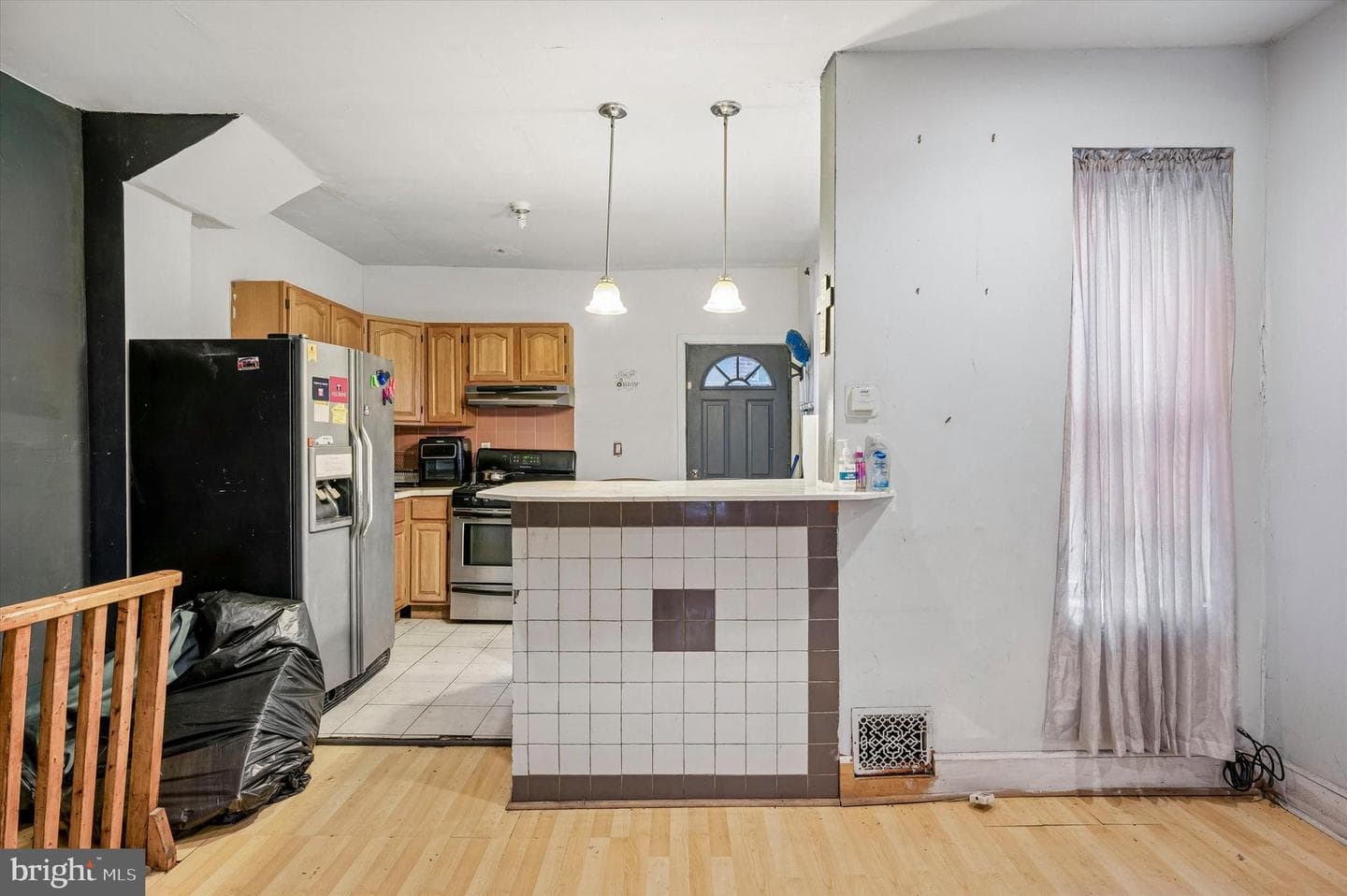 230 N Horton Street photo 11