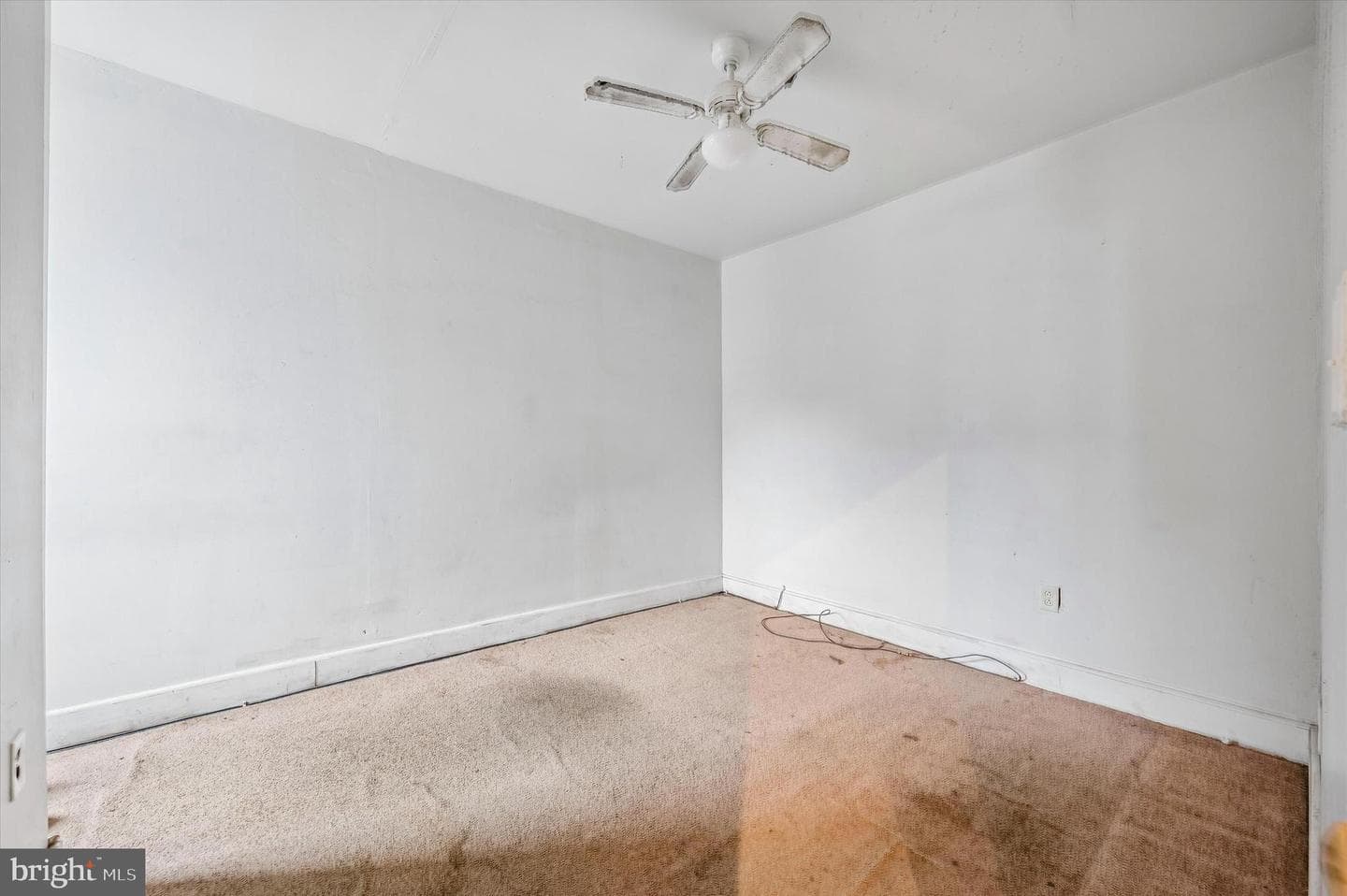 230 N Horton Street photo 17