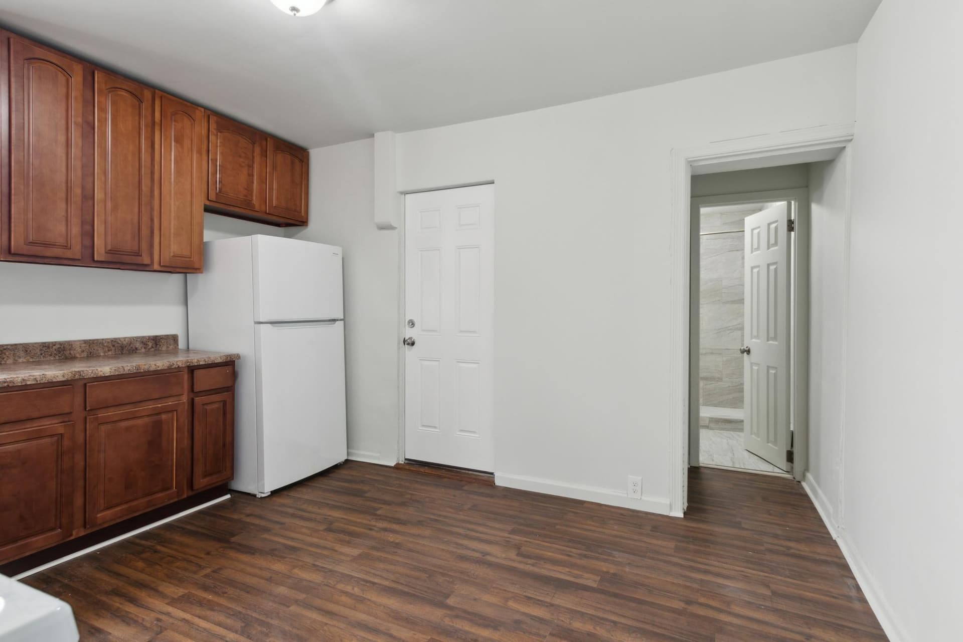 2039 E Clearfield Street photo 9