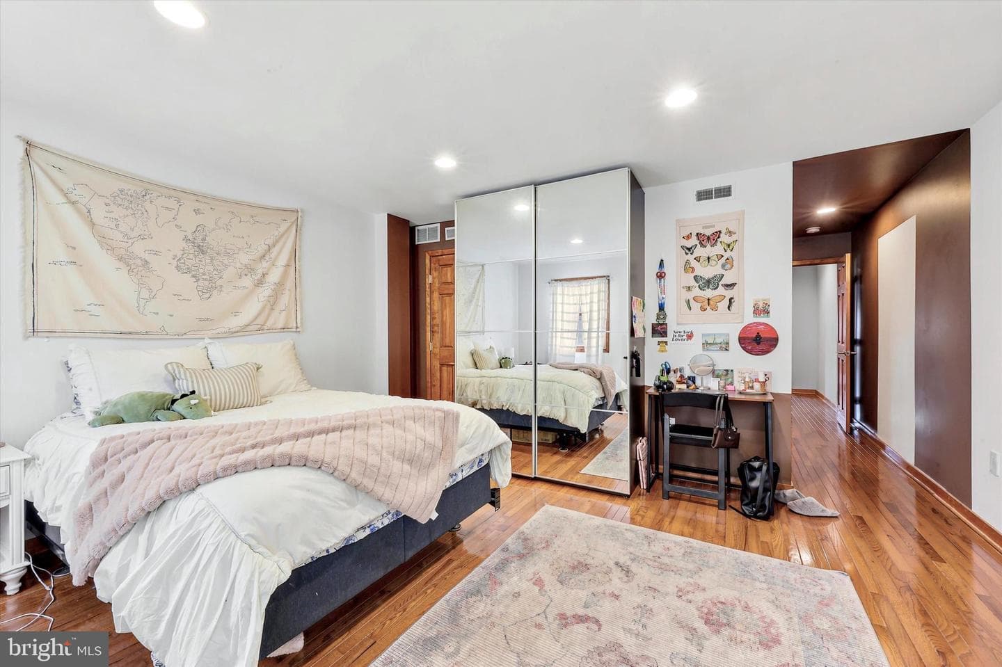 1317 South Street photo 19