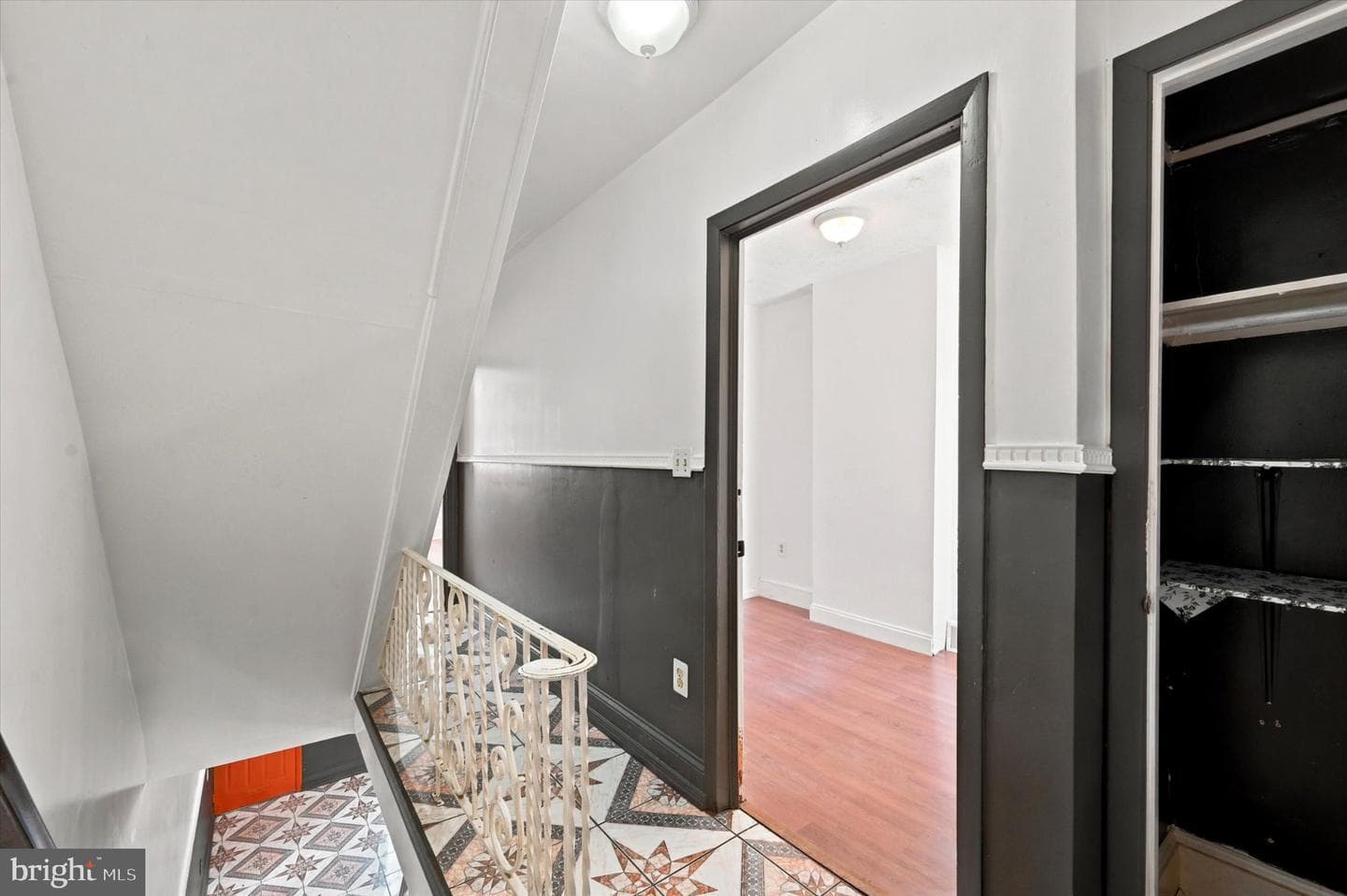 102 E Huntingdon Street photo 15