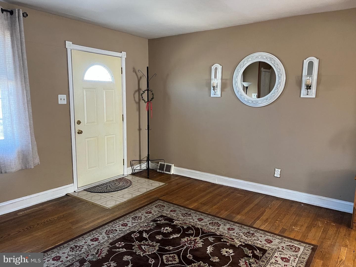 4616 Shelmire Avenue photo 8