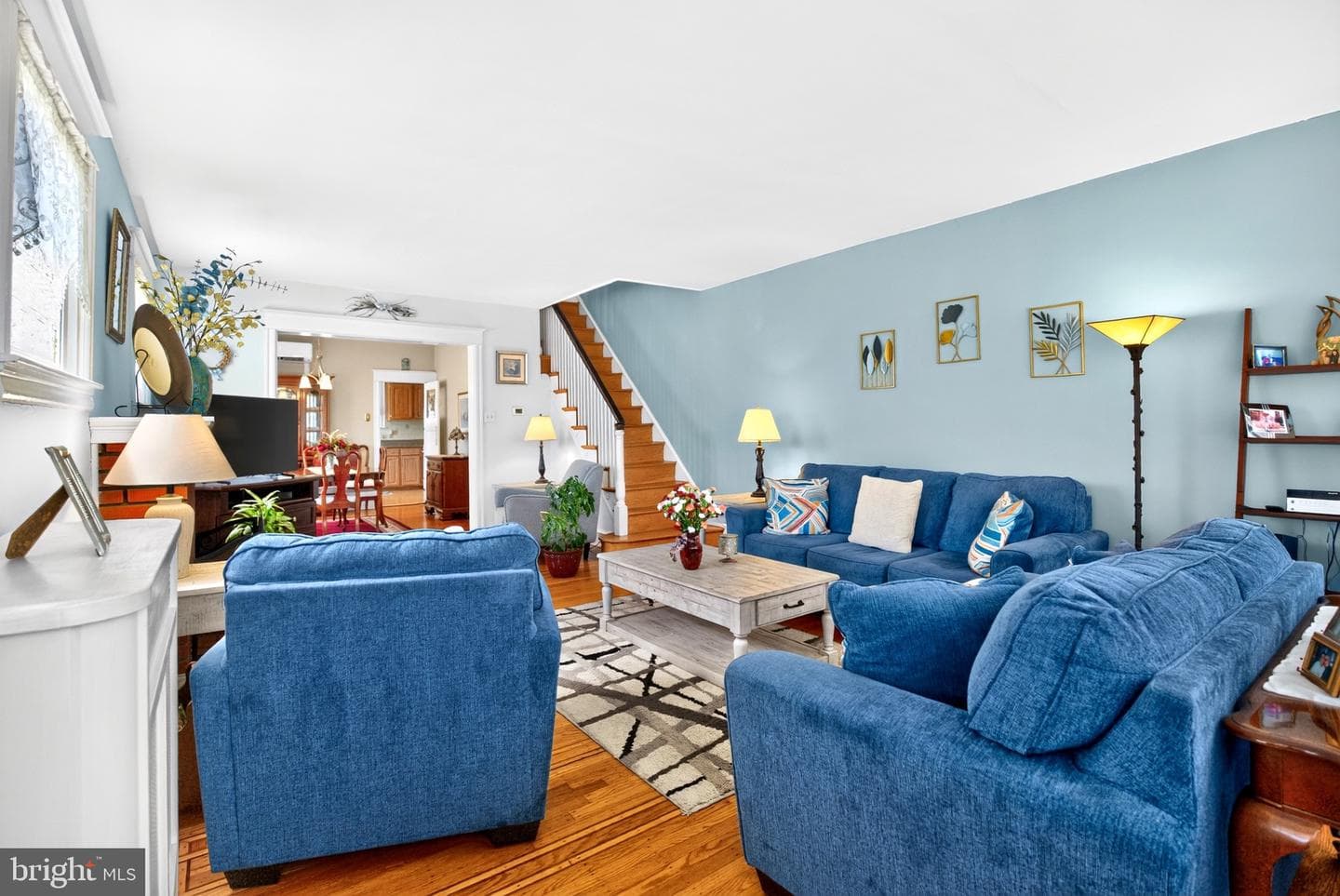 1838 Lansing Street photo 4