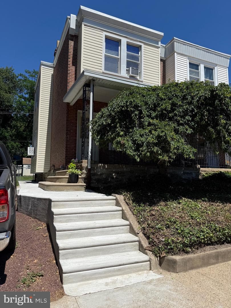 7038 Shelbourne Street, Philadelphia